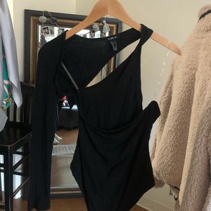 Wrap around one sleeve black body suit